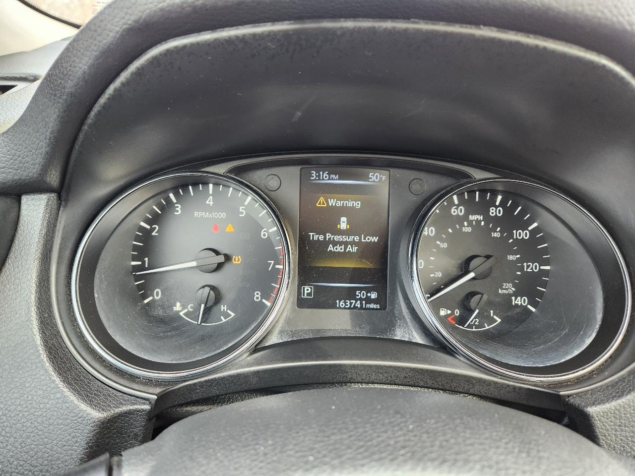 Nissan Rogue AWD SV 2017