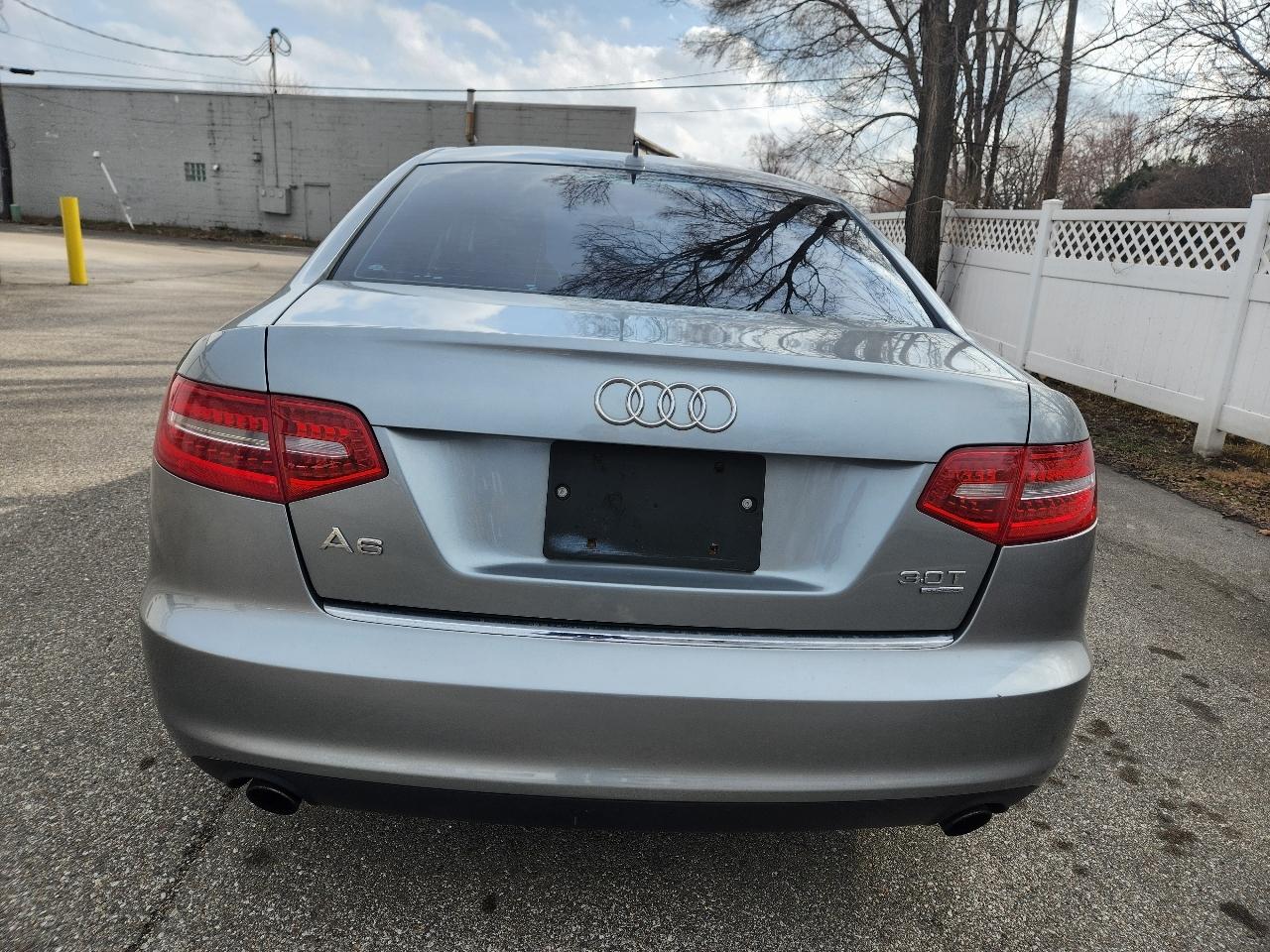 Audi A6 4dr Sdn quattro 3.0T Prestige 2010