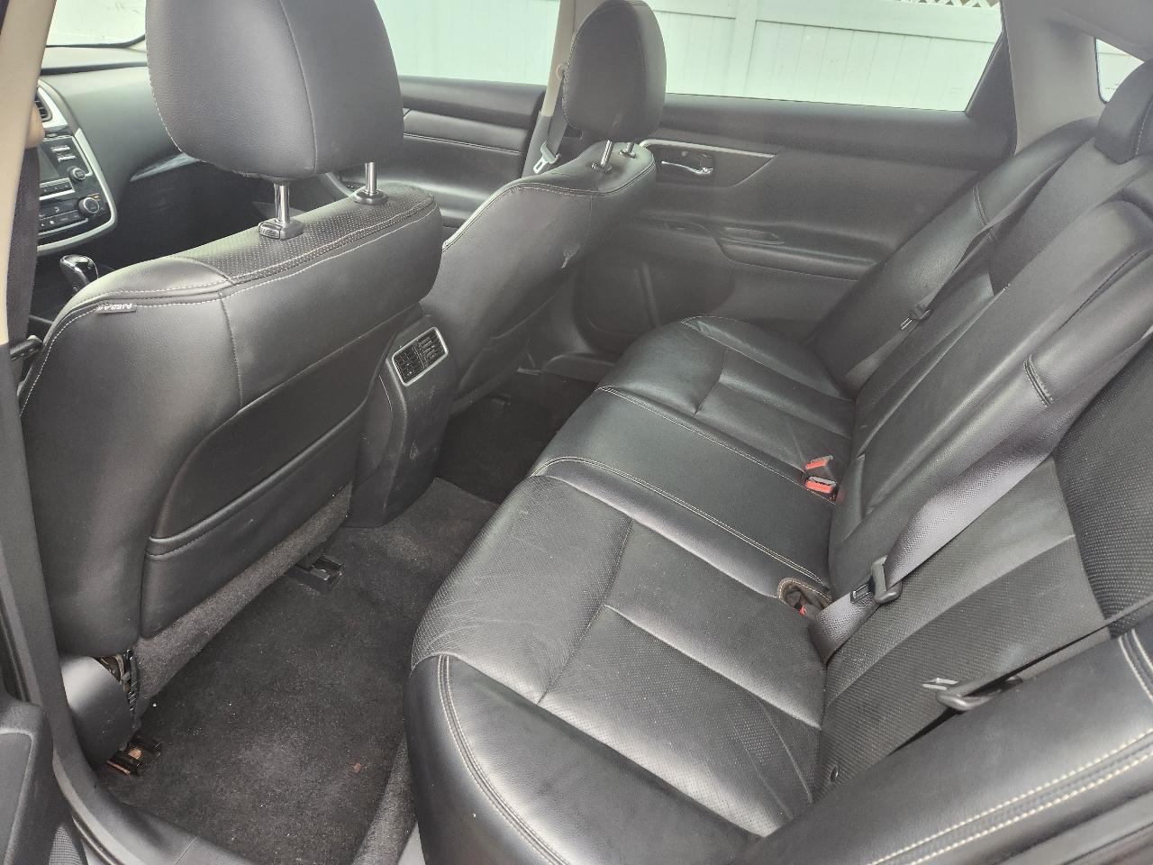 Nissan Altima 4dr Sdn I4 2.5 2016