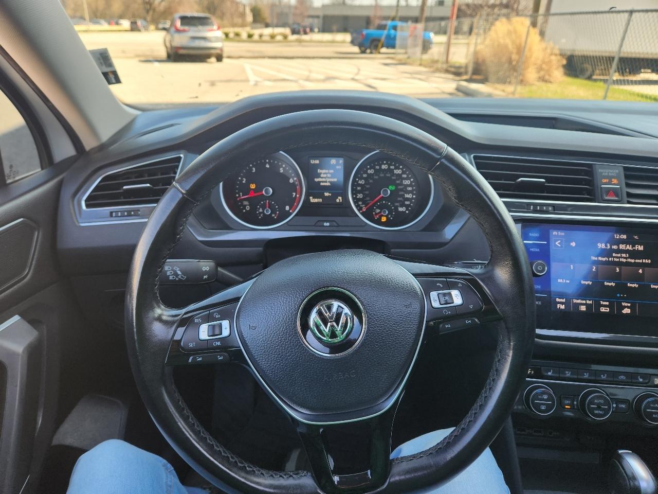 Volkswagen Tiguan 2.0T SEL 4MOTION 2018