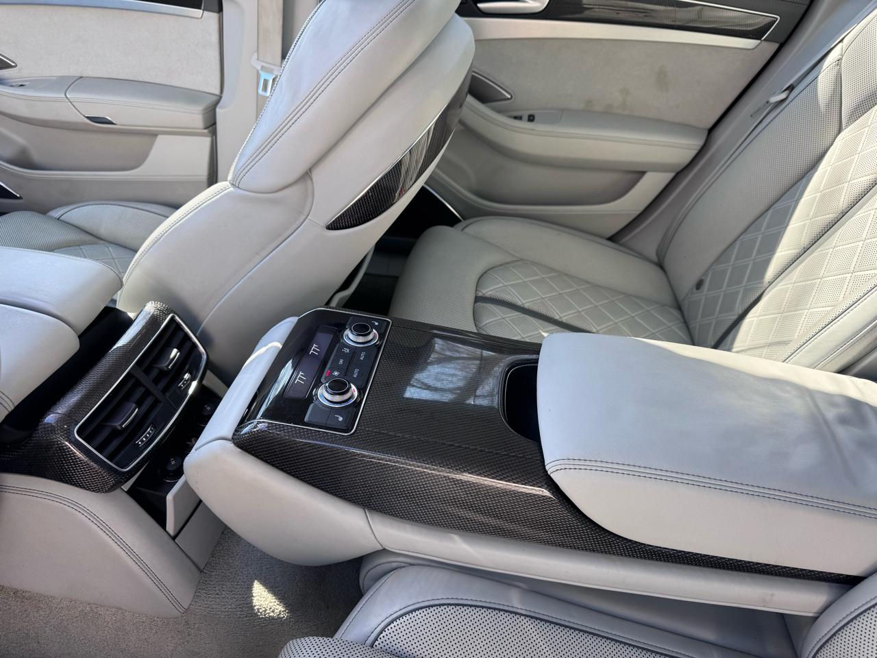 Audi S8 4dr Sdn 2014