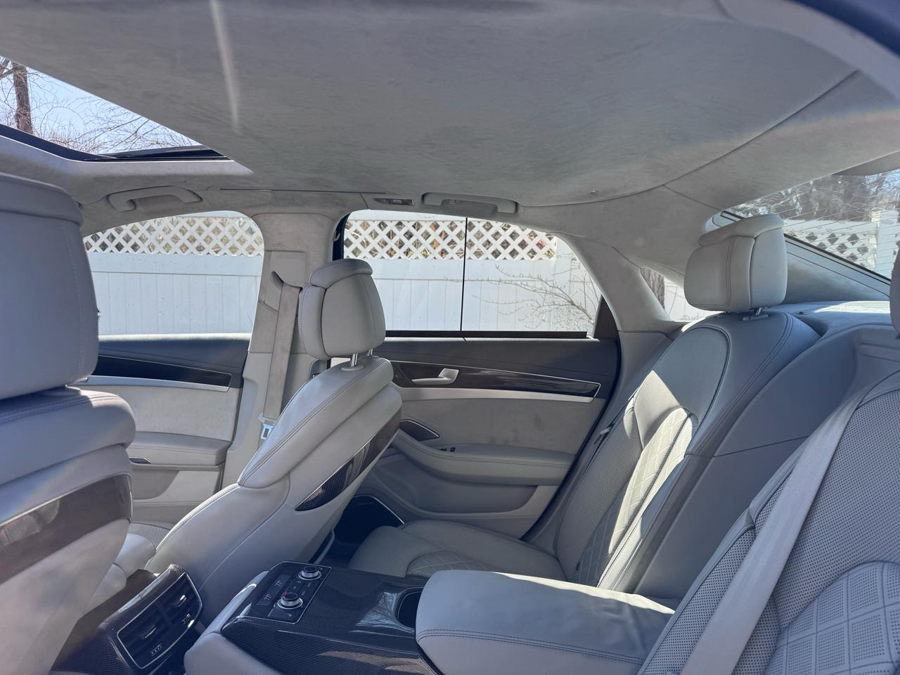 Audi S8 4dr Sdn 2014