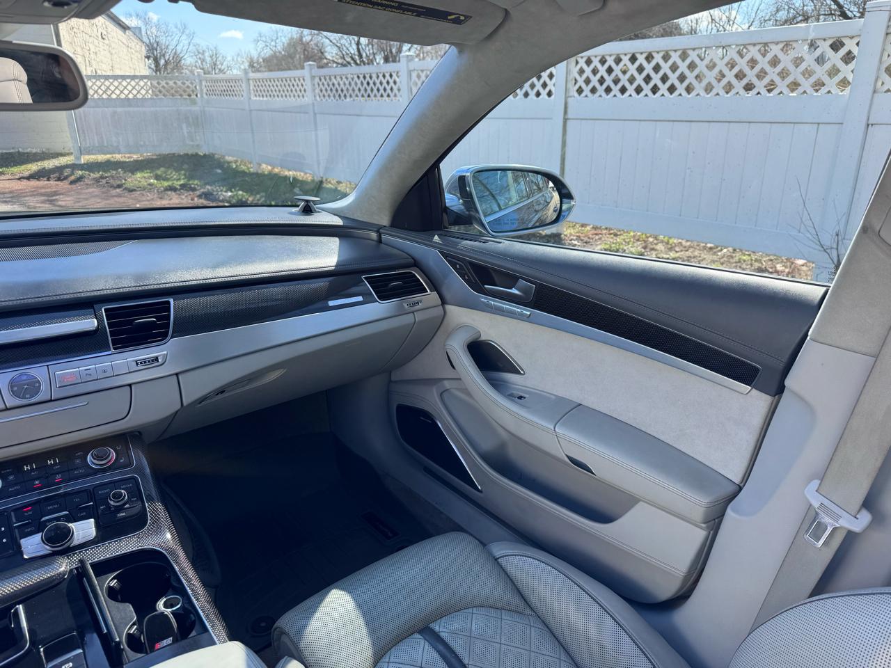 Audi S8 4dr Sdn 2014