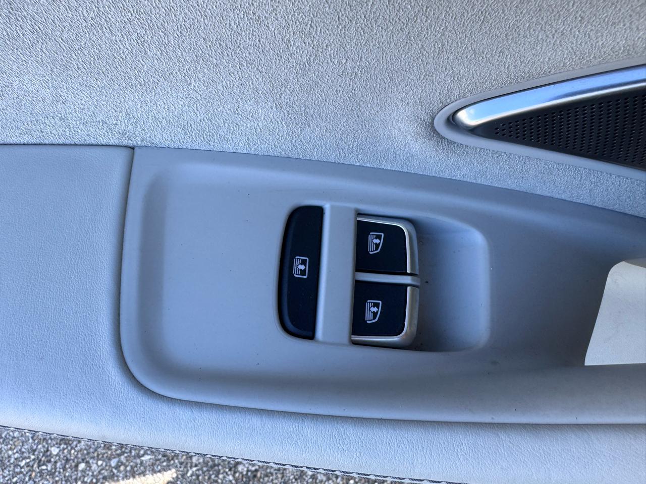 Audi S8 4dr Sdn 2014