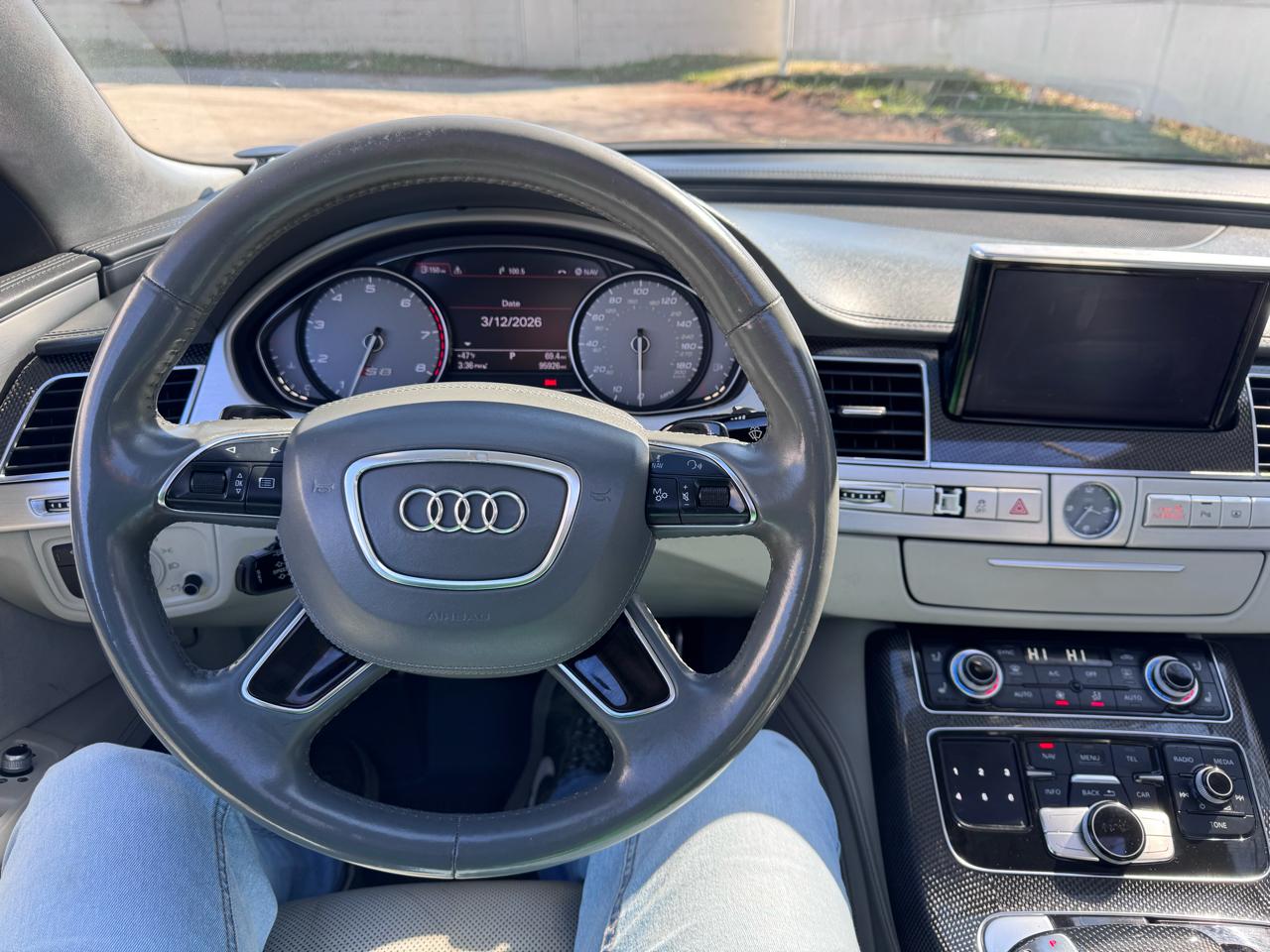 Audi S8 4dr Sdn 2014