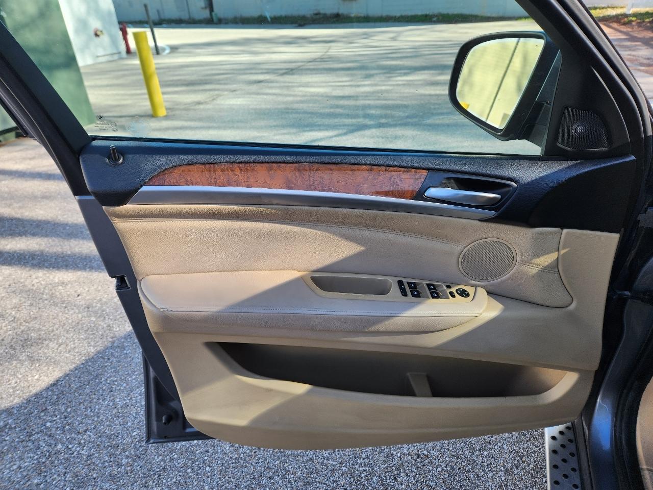 BMW X6 AWD 4dr xDrive35i 2008