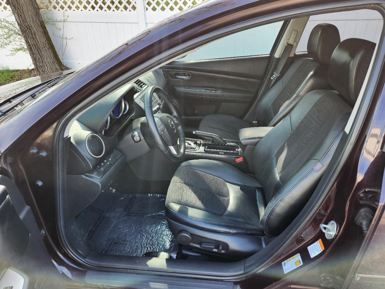 Mazda MAZDA6 4dr Sdn Auto i Touring 2009