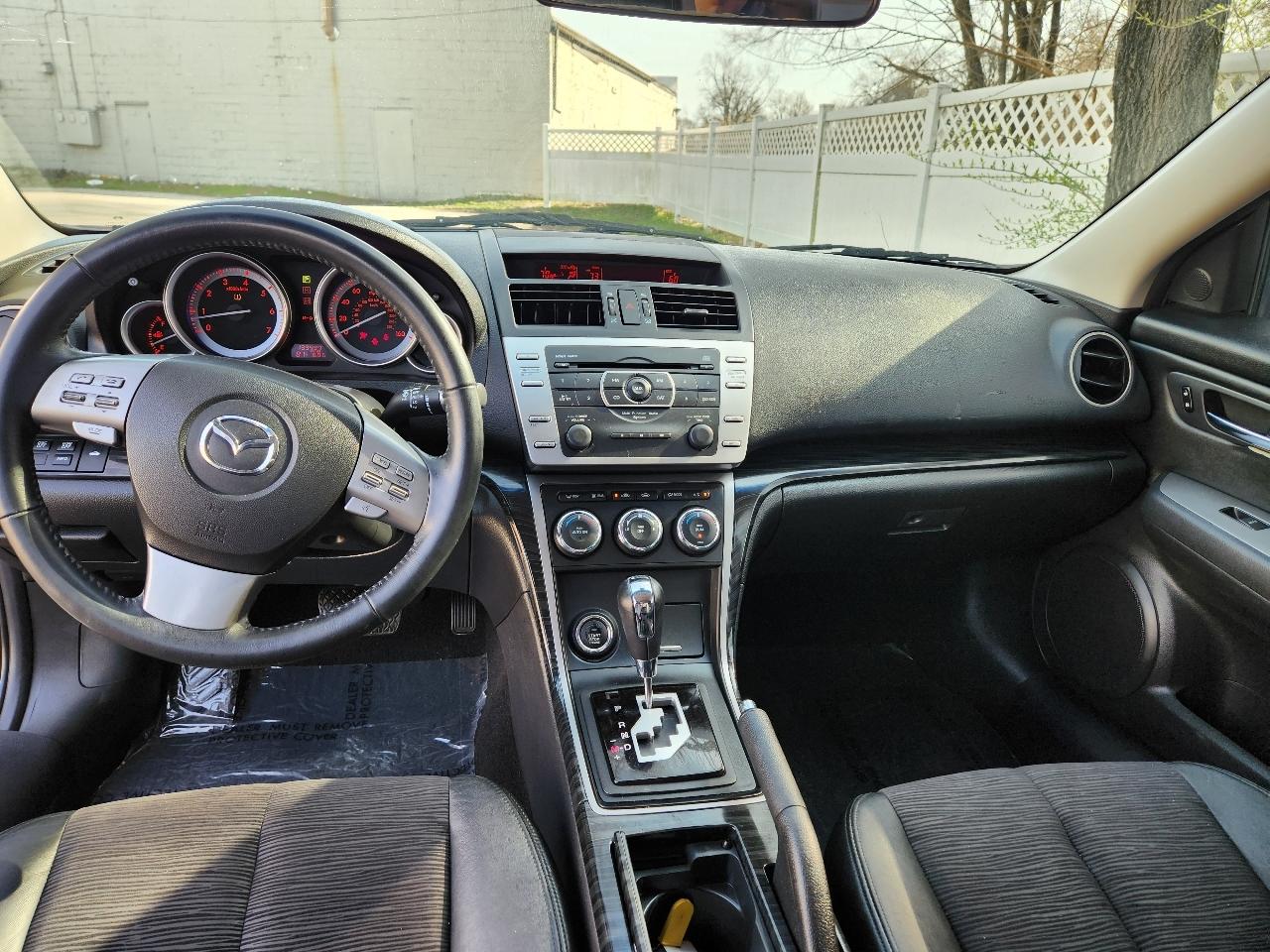 Mazda MAZDA6 4dr Sdn Auto i Touring 2009