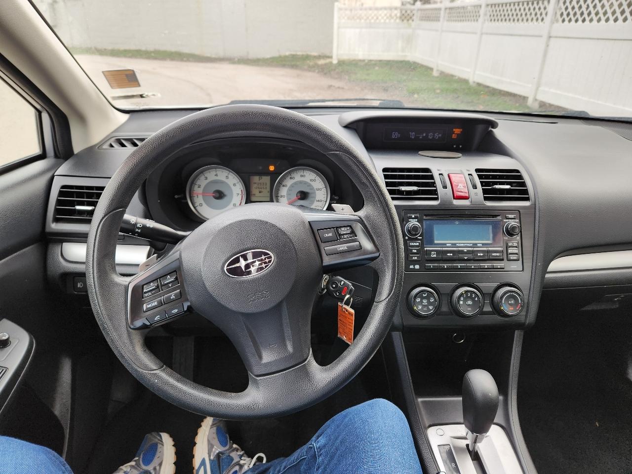 Subaru Impreza Sedan 4dr Auto 2.0i Premium 2012