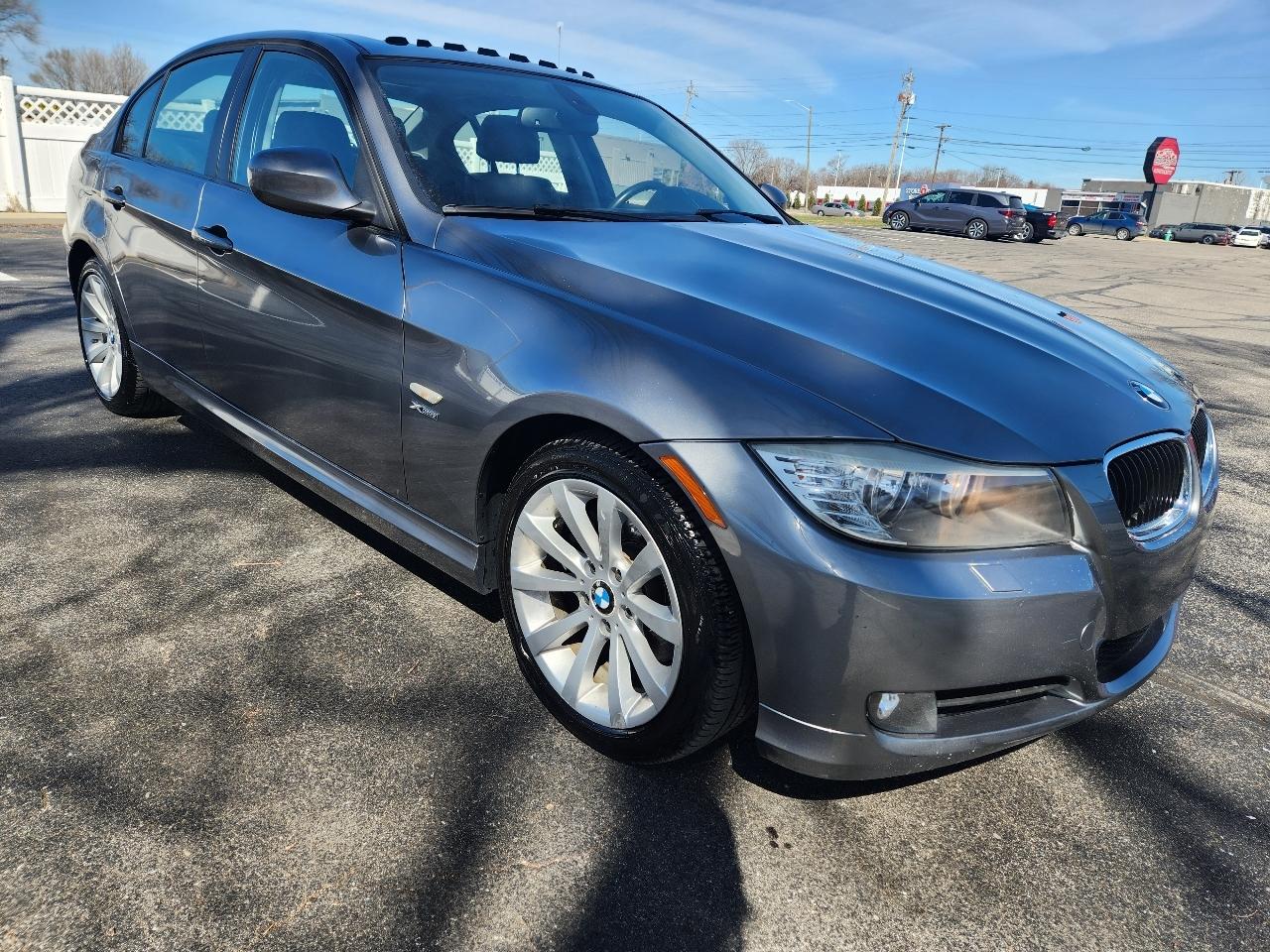 BMW 3 Series 4dr Sdn 328i xDrive AWD South Africa 2011