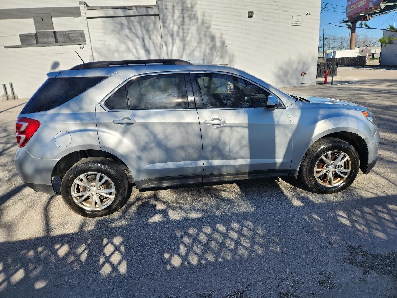 Chevrolet Equinox FWD 4dr LT w/1LT 2017