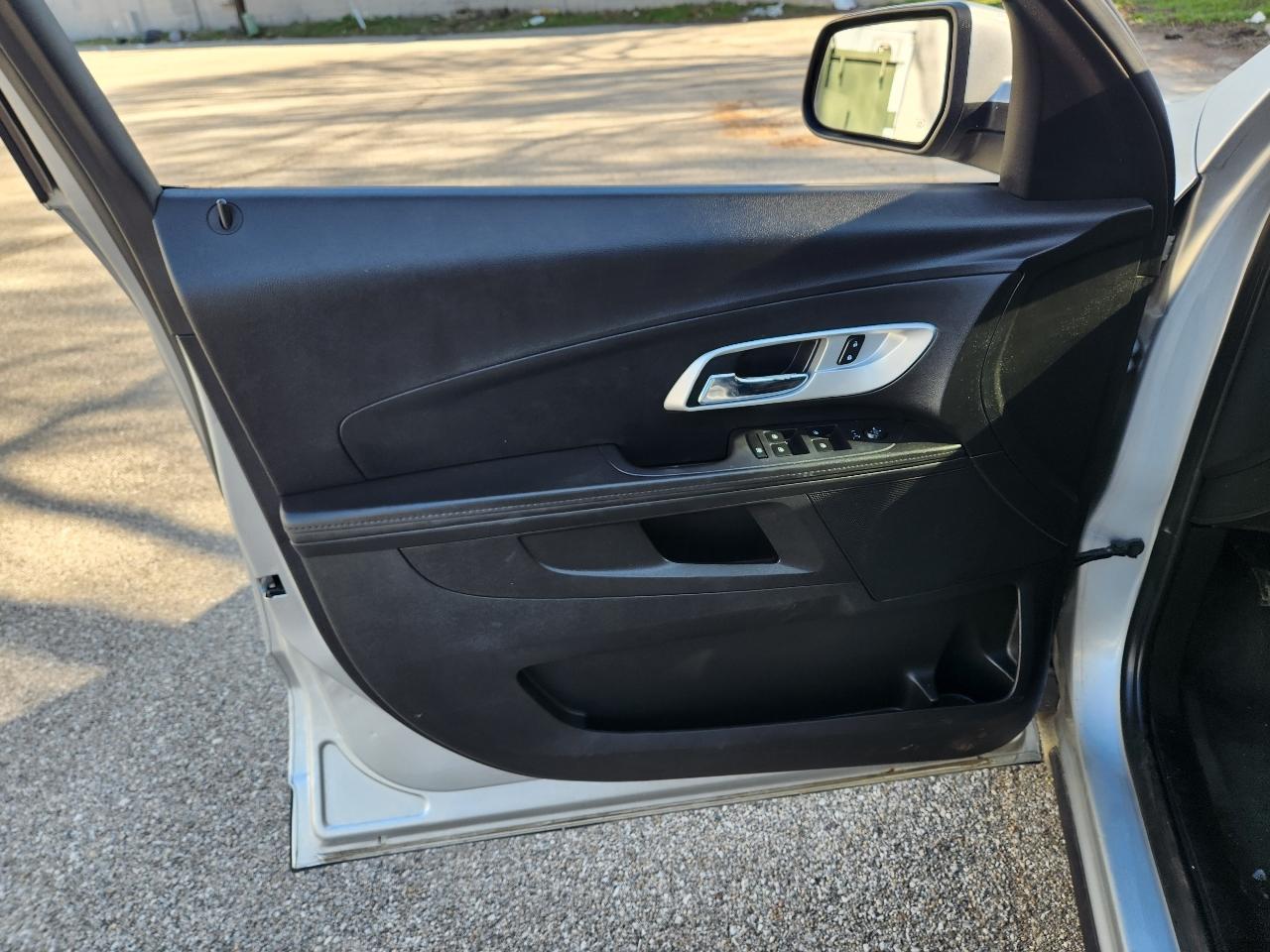 Chevrolet Equinox FWD 4dr LT w/1LT 2017