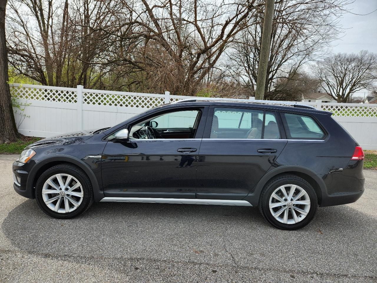 Volkswagen Golf Alltrack 1.8T SEL DSG 2017