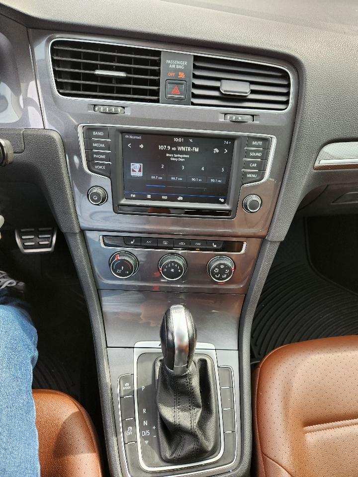 Volkswagen Golf Alltrack 1.8T SEL DSG 2017