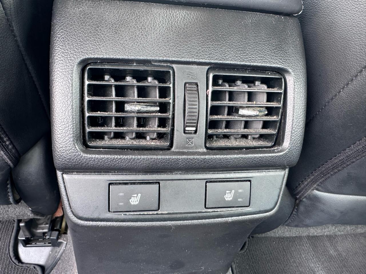 Subaru Legacy 4dr Sdn 2.5i Limited 2015