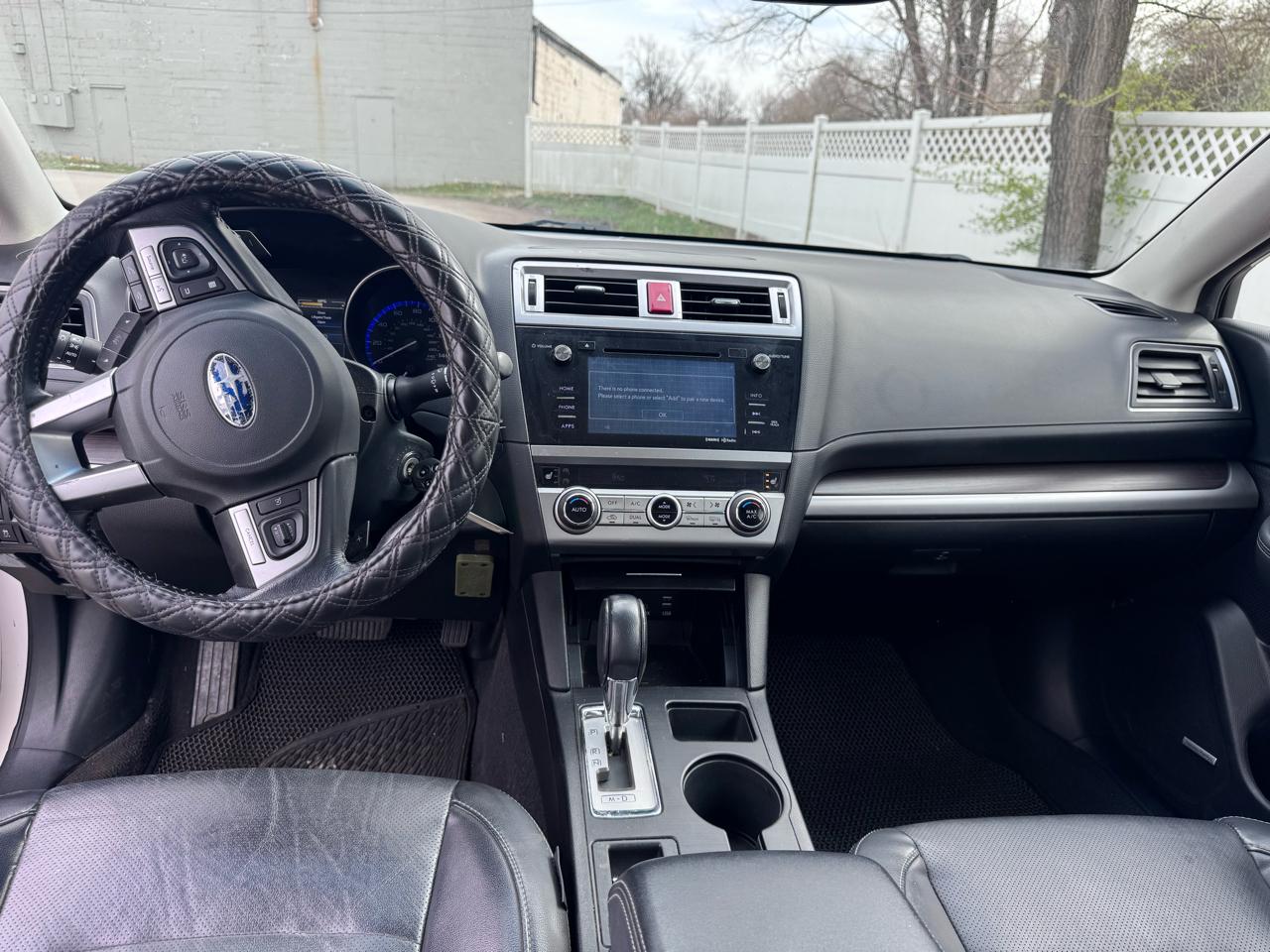 Subaru Legacy 4dr Sdn 2.5i Limited 2015