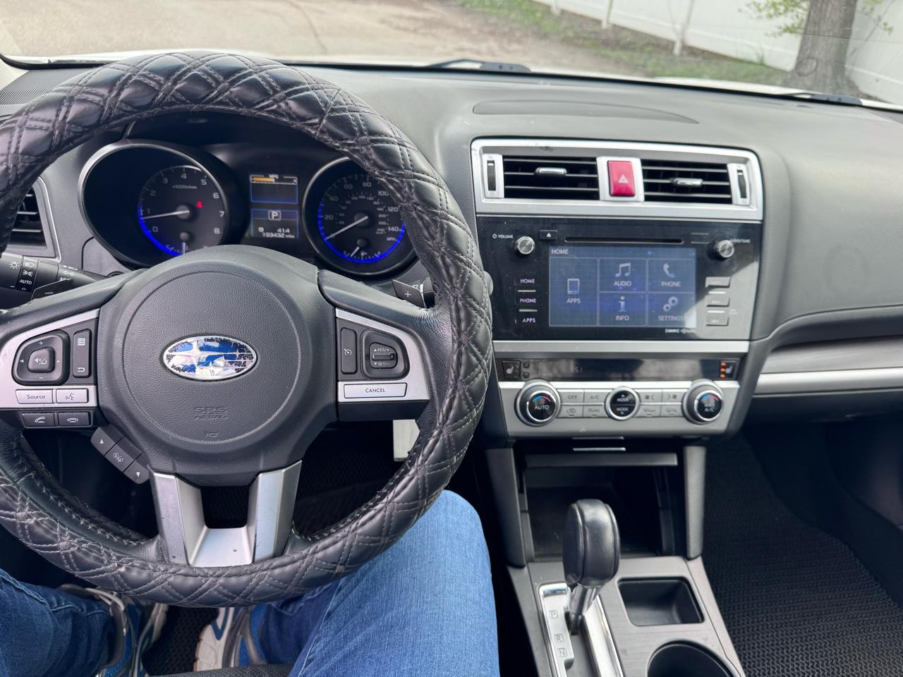 Subaru Legacy 4dr Sdn 2.5i Limited 2015