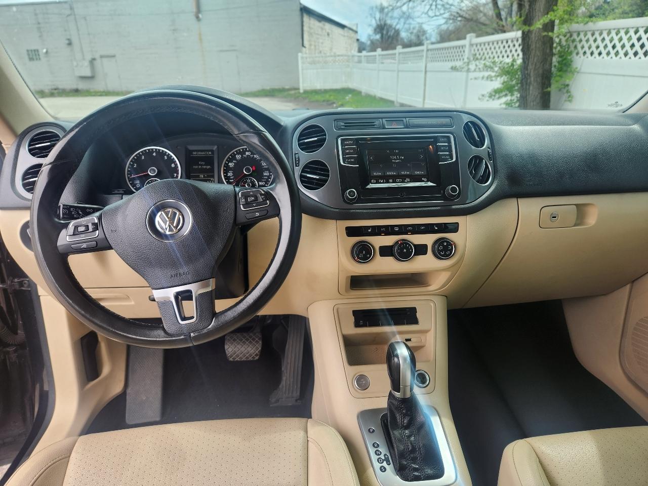 Volkswagen Tiguan 2WD 4dr Auto R-Line 2016