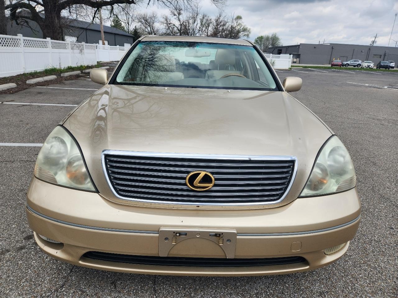 Lexus LS 430 4dr Sdn 2001