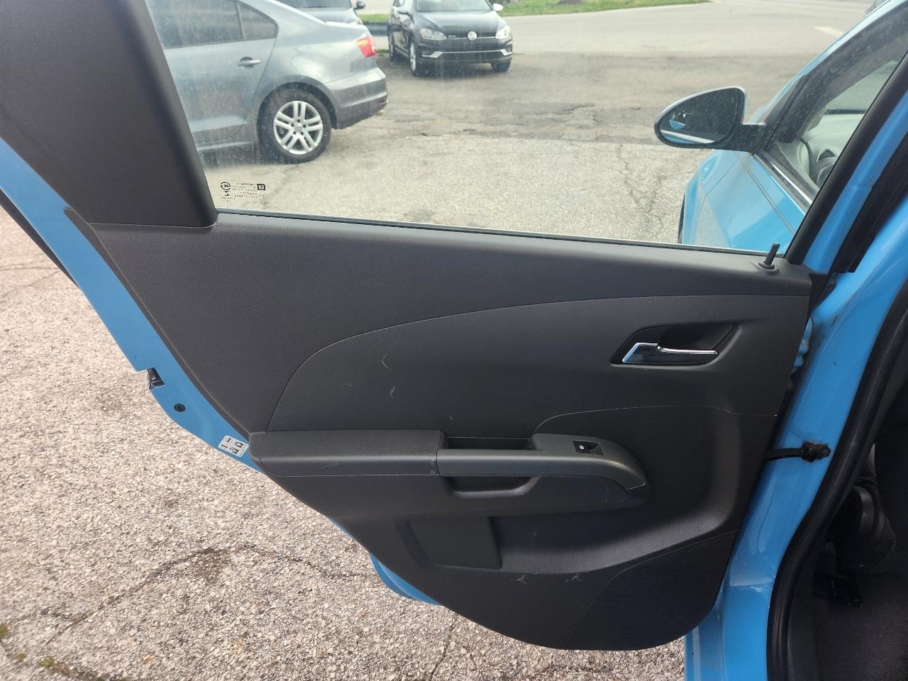 Chevrolet Sonic 5dr HB Auto LT 2014