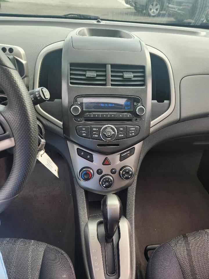 Chevrolet Sonic 5dr HB Auto LT 2014