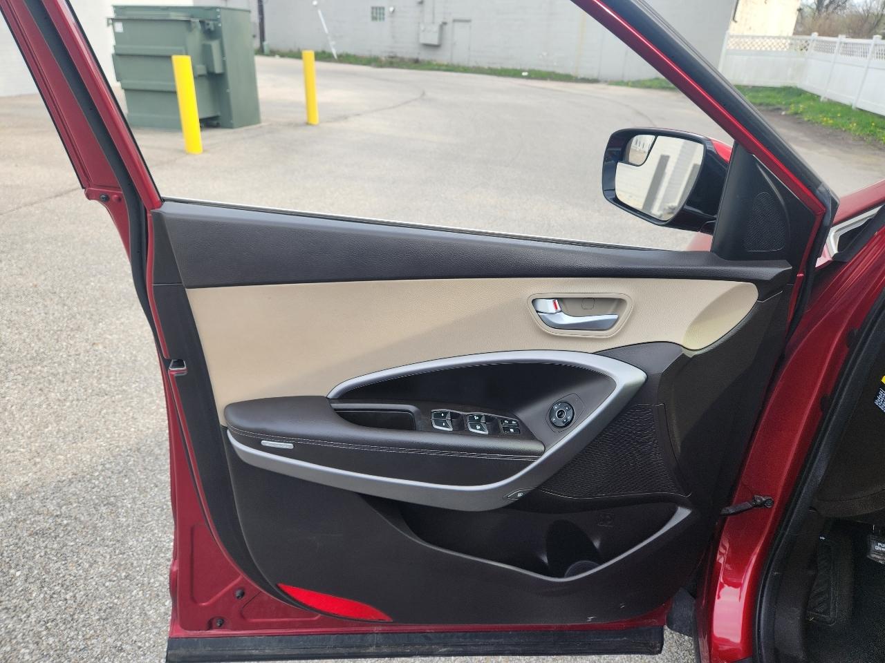 Hyundai Santa Fe Sport AWD 4dr 2.4 2016