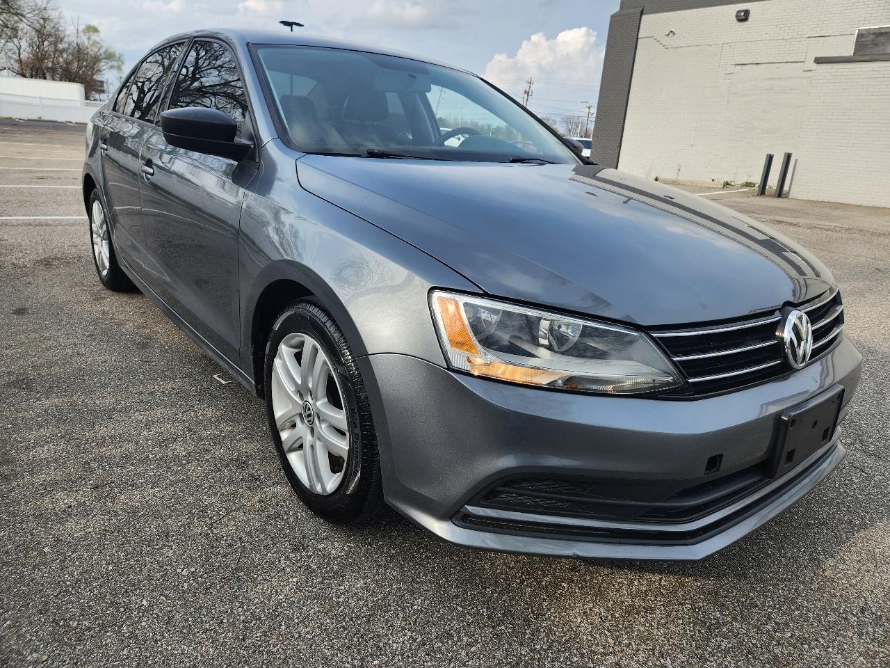 Volkswagen Jetta Sedan 4dr Auto 2.0L S 2015