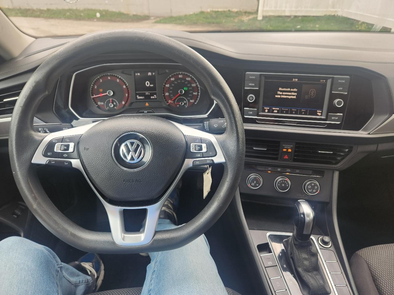 Volkswagen Jetta R-Line Auto w/SULEV 2019