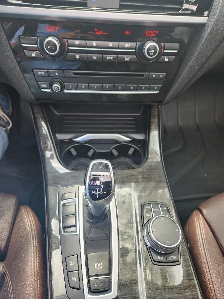 BMW X4 M40i Sports Activity Coupe 2017