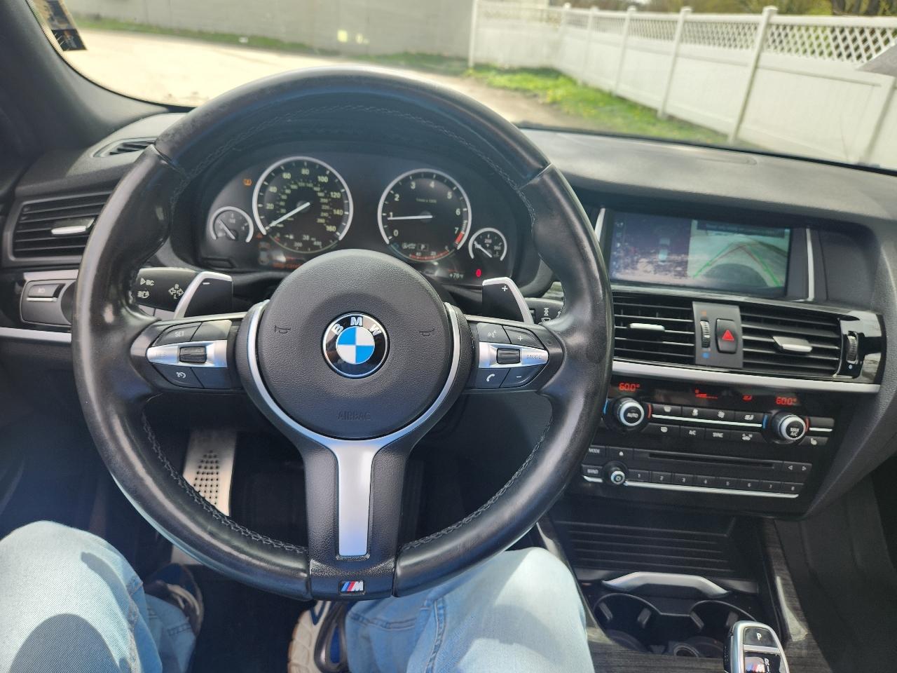 BMW X4 M40i Sports Activity Coupe 2017