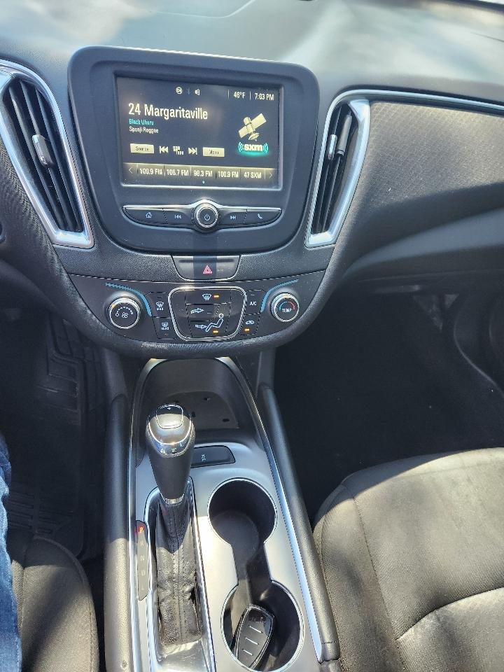 Chevrolet Malibu 4dr Sdn LT w/1LT 2016