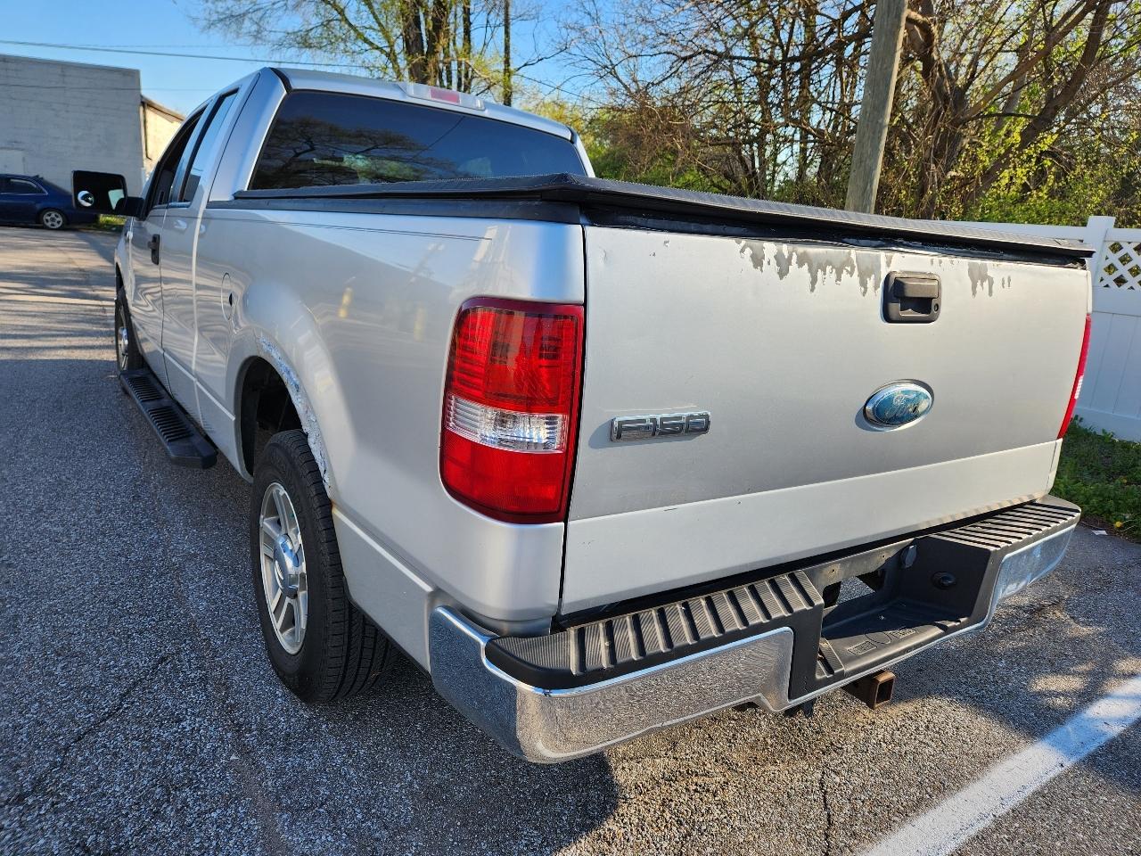 Ford F-150 Supercab 145" Lariat 2006