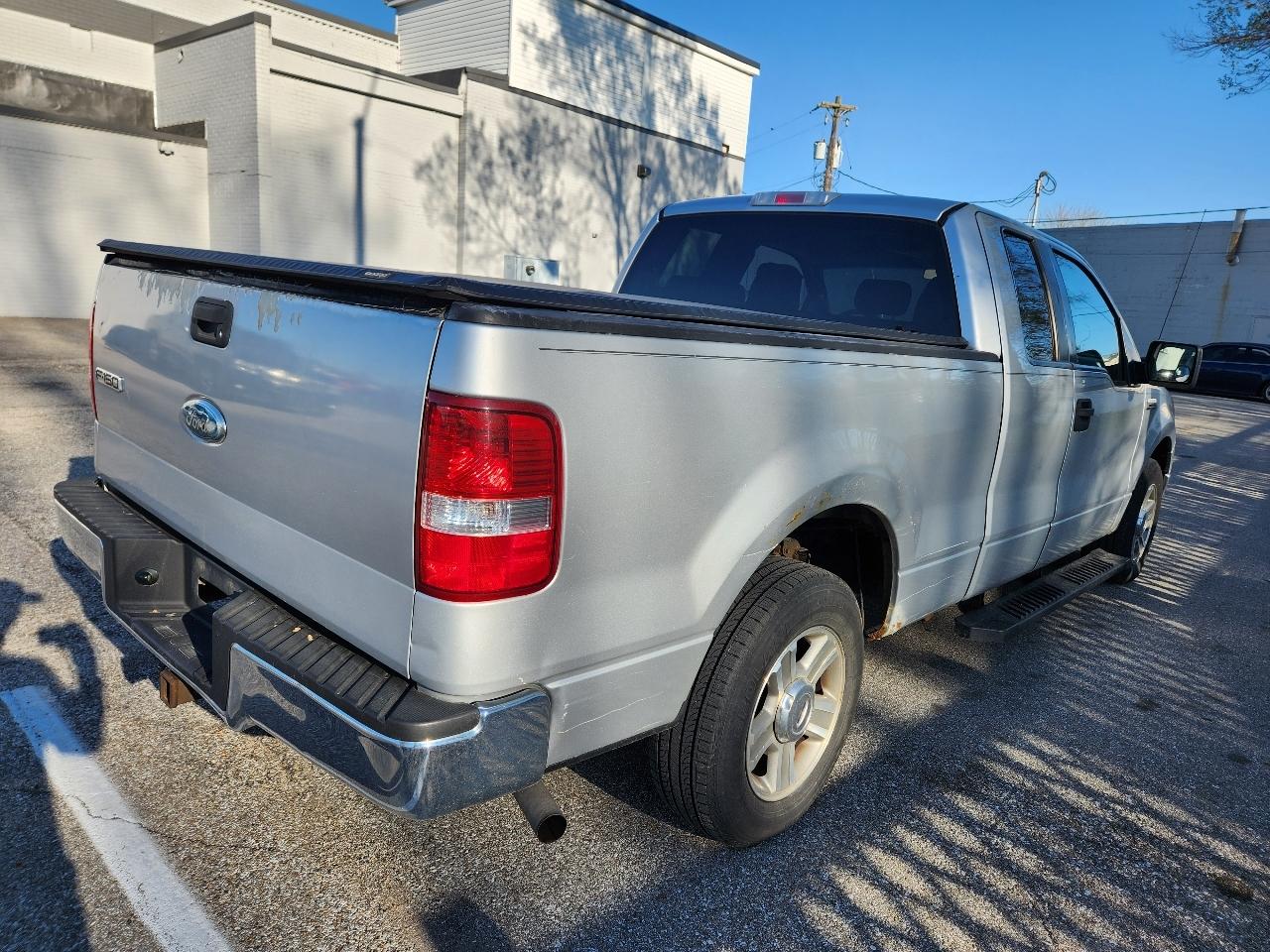 Ford F-150 Supercab 145" Lariat 2006