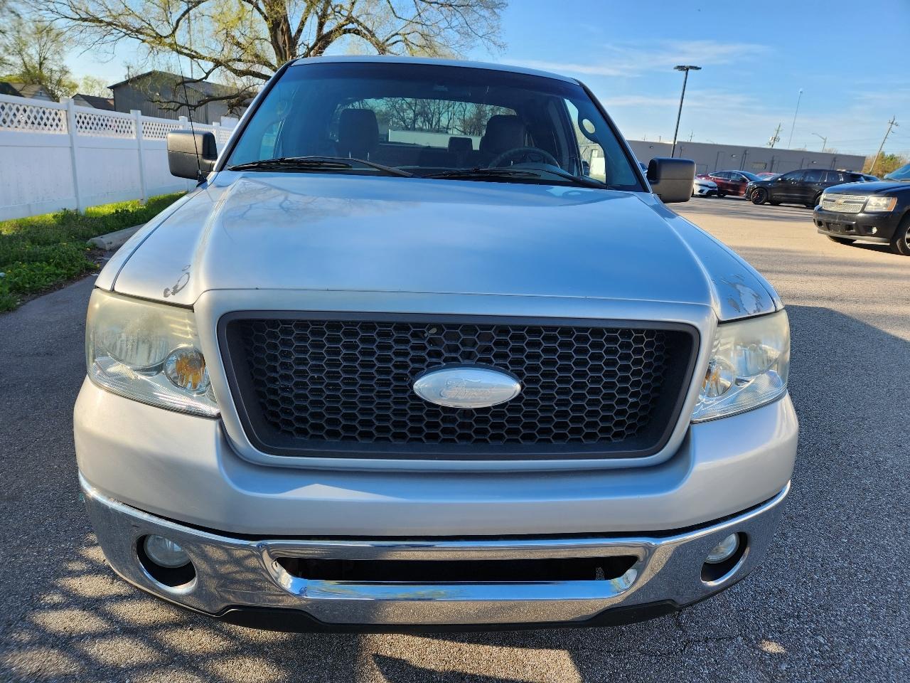 Ford F-150 Supercab 145" Lariat 2006