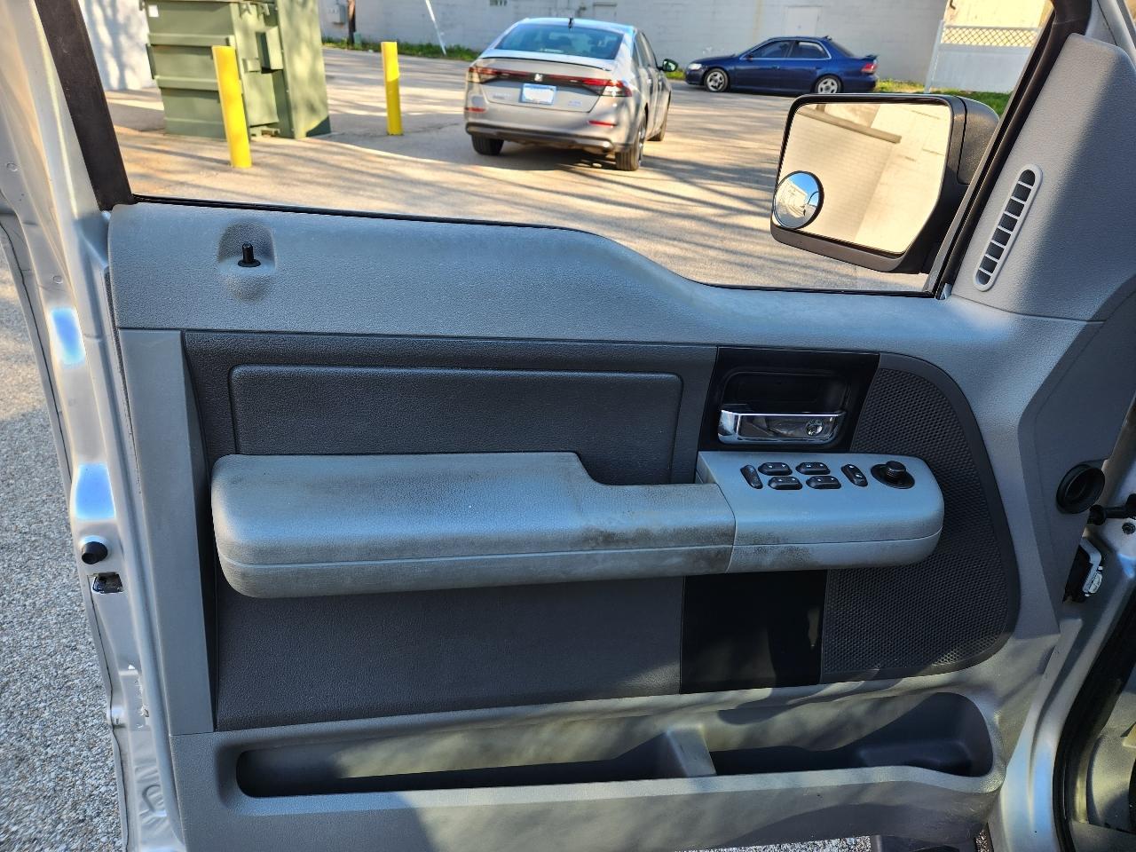 Ford F-150 Supercab 145" Lariat 2006