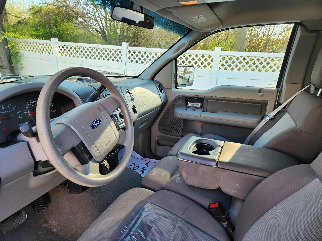 Ford F-150 Supercab 145" Lariat 2006