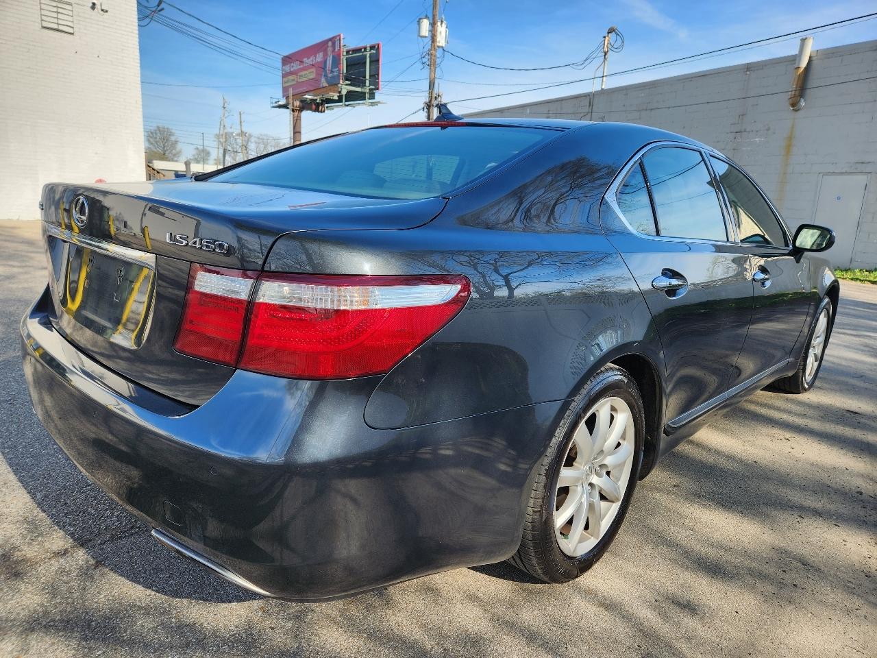 Lexus LS 460 4dr Sdn 2007