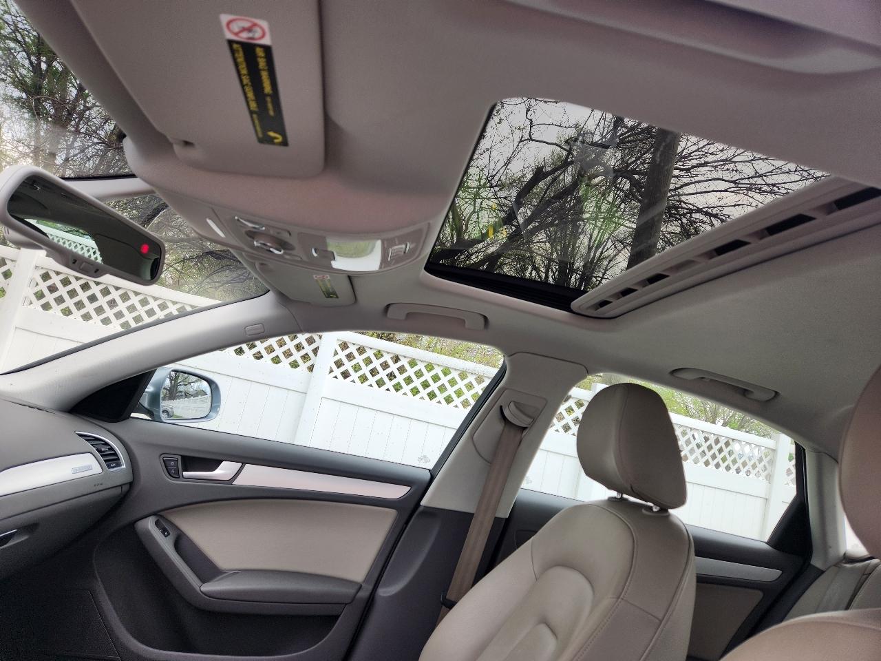 Audi A4 4dr Sdn Auto quattro 2.0T Premium Plus 2011