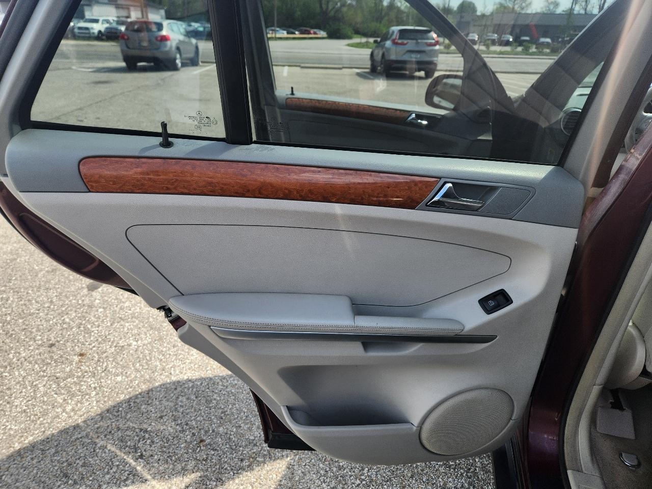 Mercedes-Benz M-Class 4MATIC 4dr 3.5L 2008