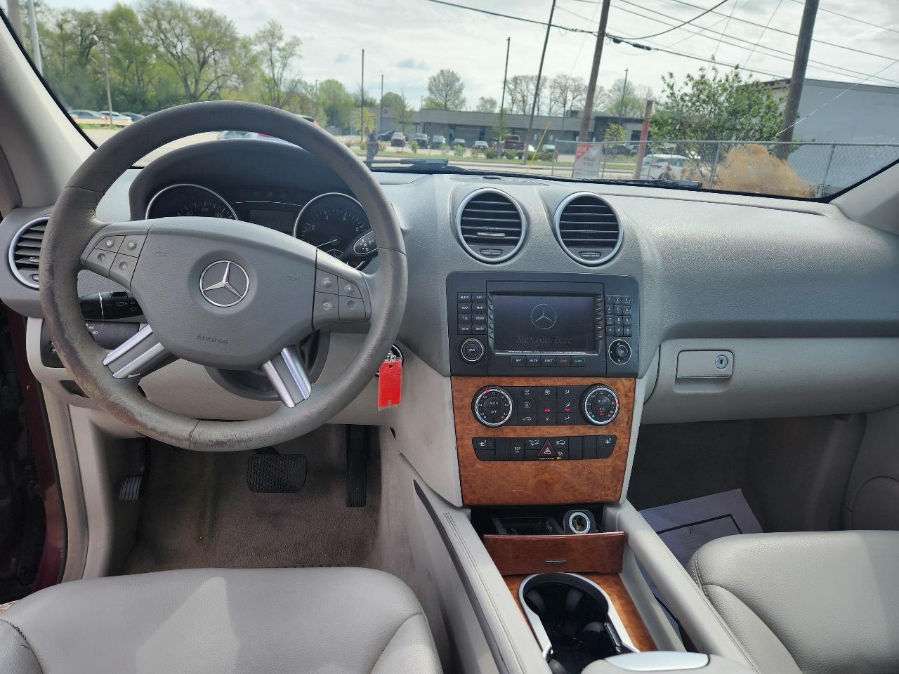 Mercedes-Benz M-Class 4MATIC 4dr 3.5L 2008