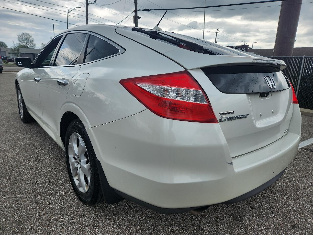 Honda Accord Crosstour 4WD 5dr EX-L 2010