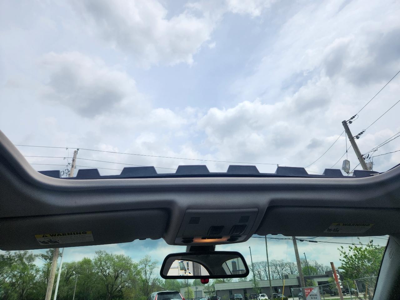 BMW 3 Series 4dr Sdn 328i xDrive AWD SULEV 2009