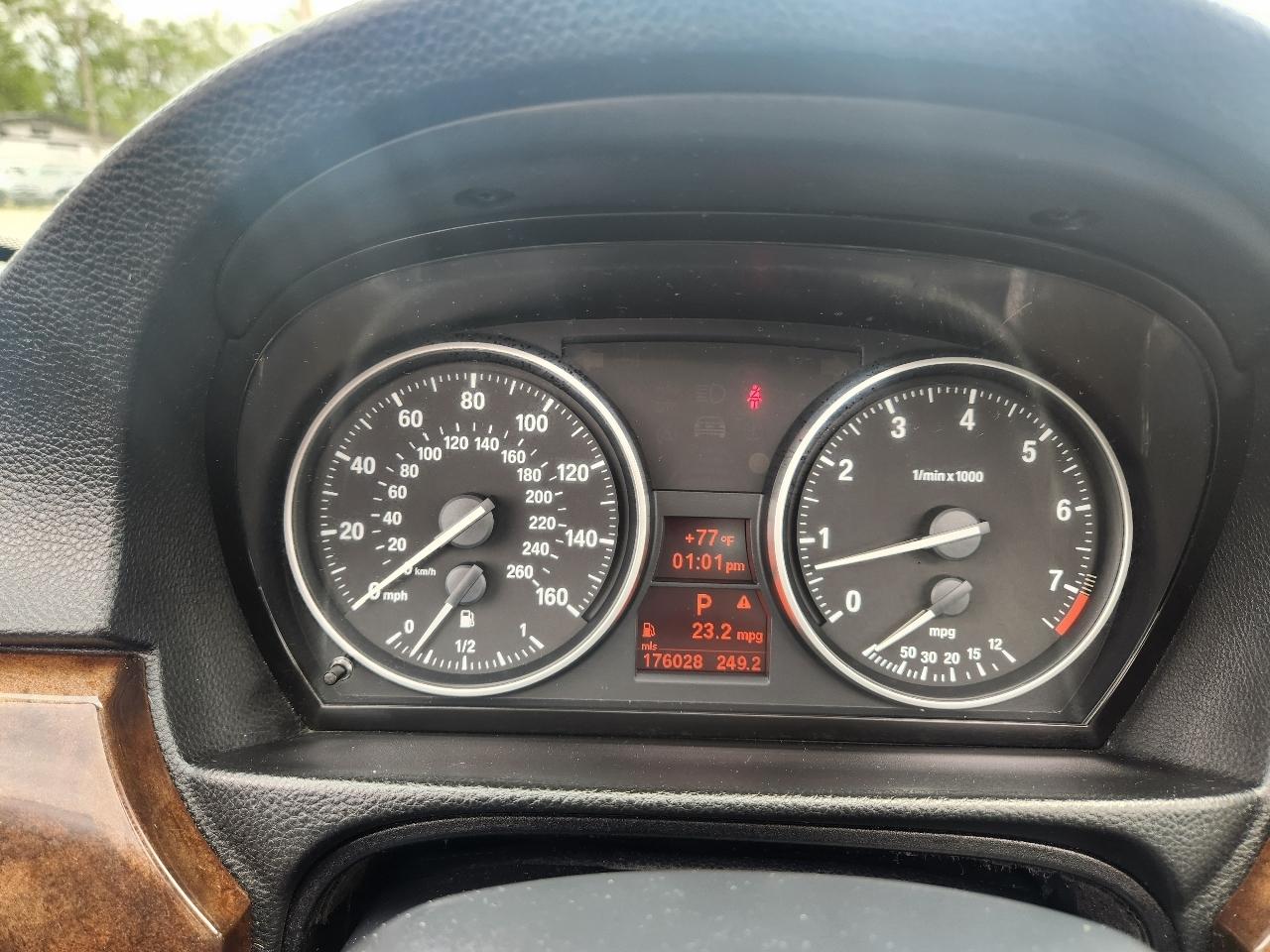 BMW 3 Series 4dr Sdn 328i xDrive AWD SULEV 2009