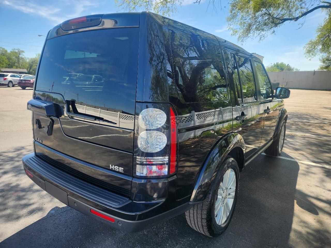 Land Rover LR4 4WD 4dr LUX 2014