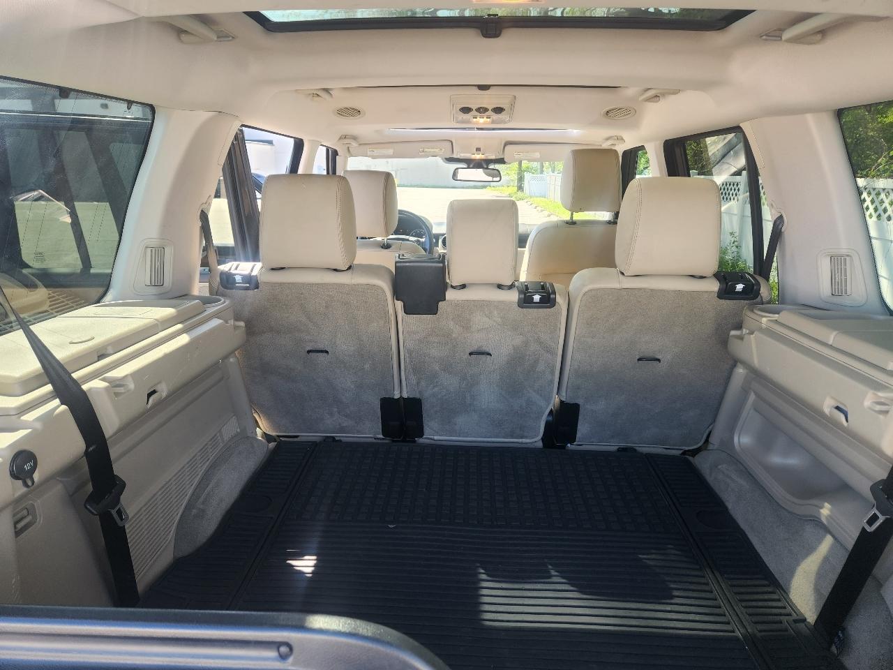 Land Rover LR4 4WD 4dr LUX 2014