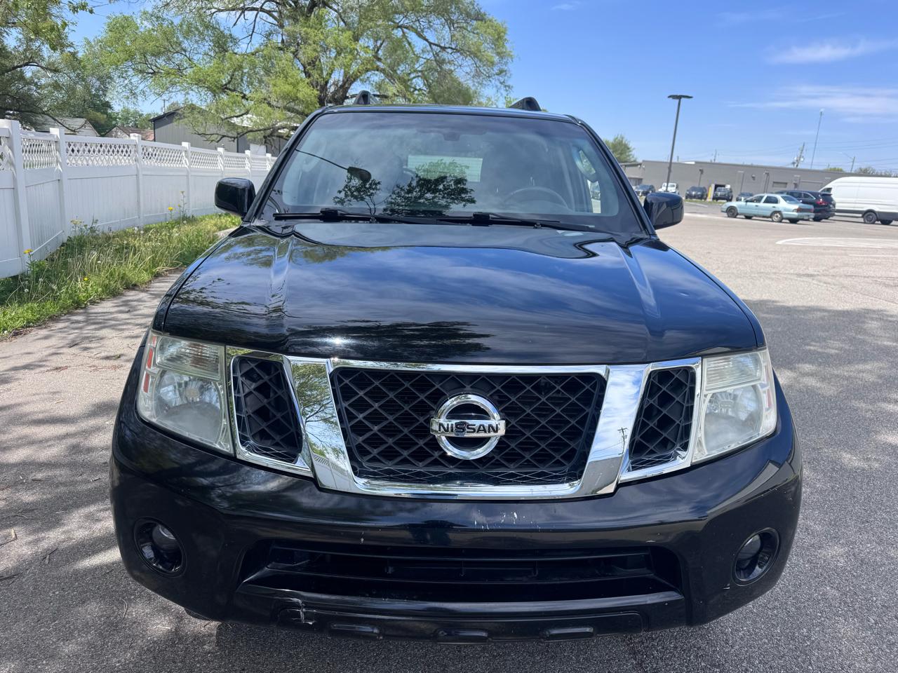 Nissan Pathfinder 4WD 4dr V6 SV 2012