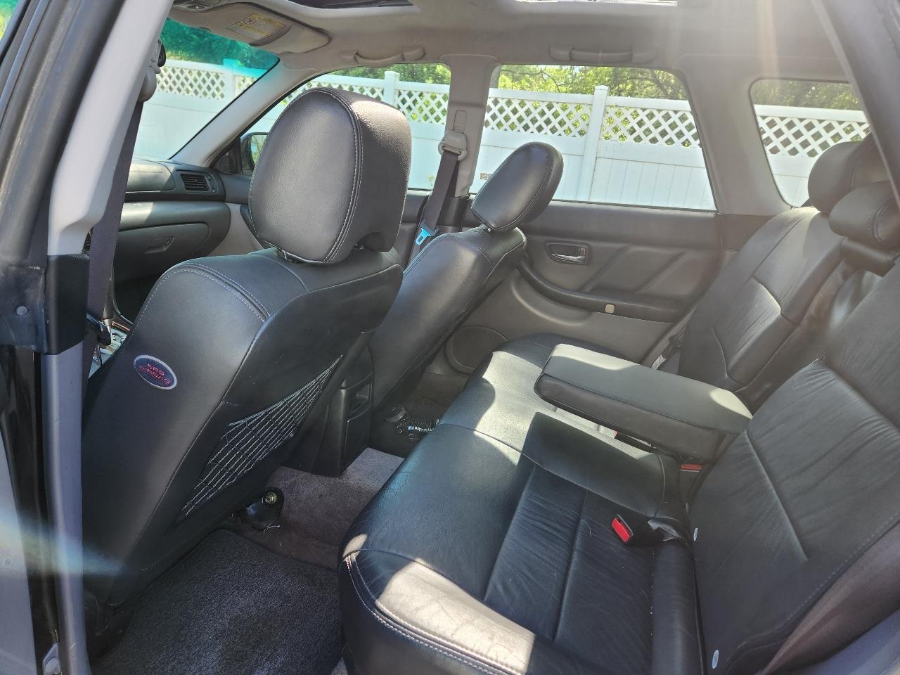 Subaru Legacy Wagon 5dr Outback H6 VDC 2002