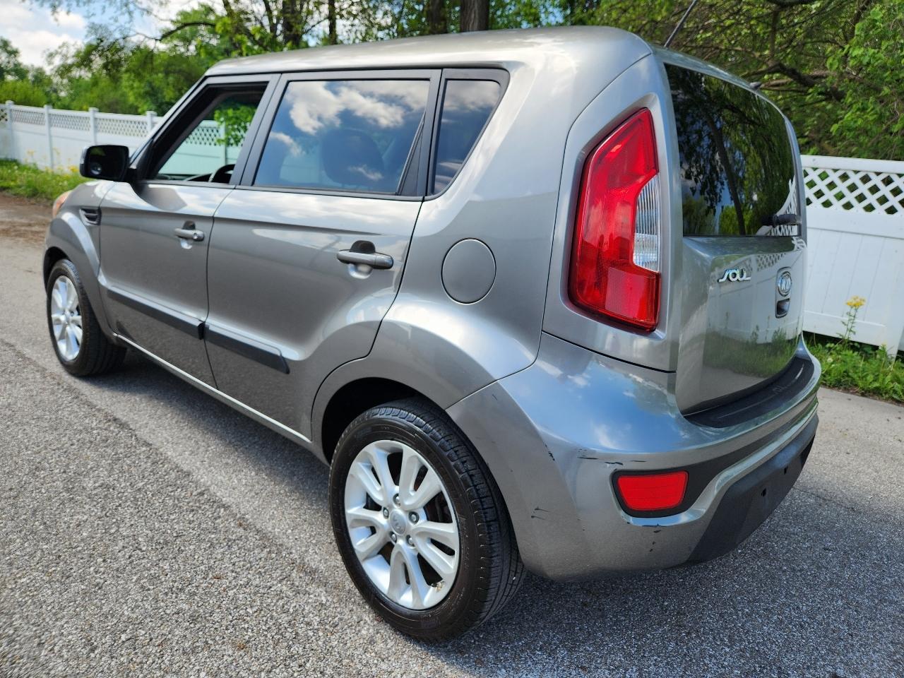 Kia Soul 5dr Wgn Auto + 2012