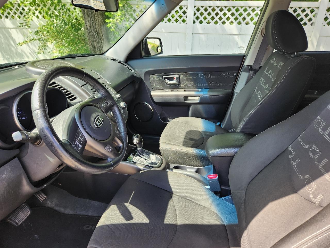 Kia Soul 5dr Wgn Auto + 2012