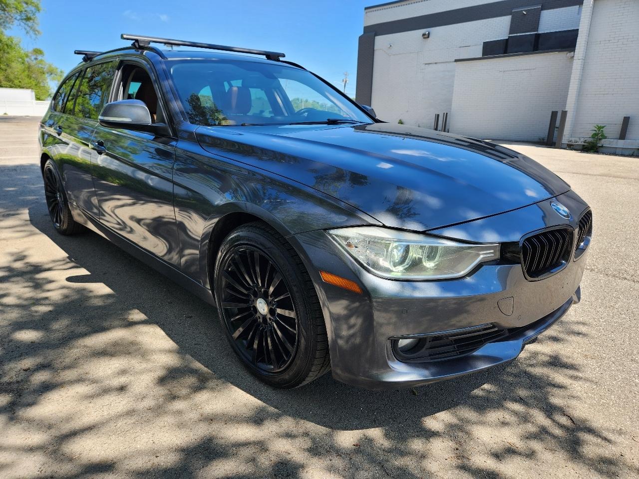 BMW 3 Series 4dr Sports Wgn 328i xDrive AWD 2014